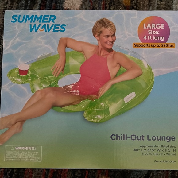 Summer waves chill-out Lounge. 4ft long supports up to 220lbs. Green in color - Picture 1 of 4